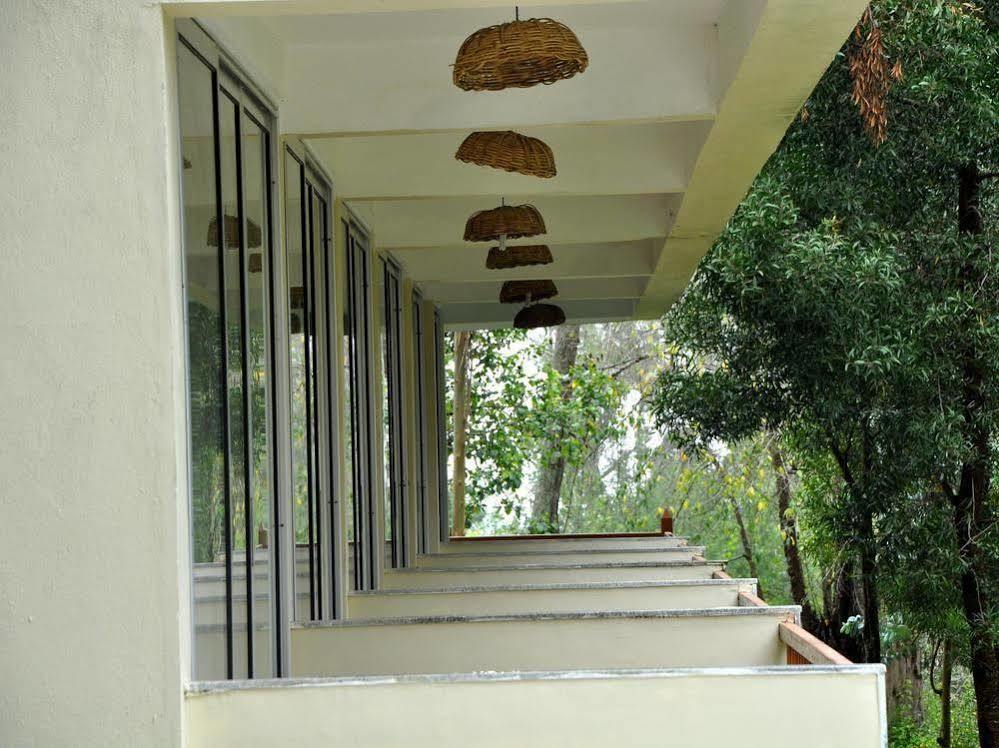 Oyo Premium Convent Road Near Lake كوديكانال المظهر الخارجي الصورة